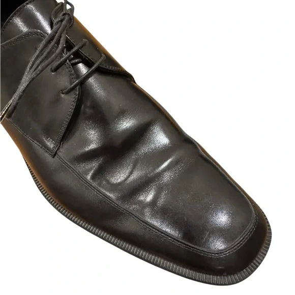 Ermenegildo Zegna Mens Black Laced Dress Shoes